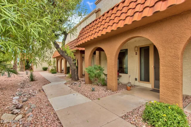 MLS: 6295510 Condo For Sale