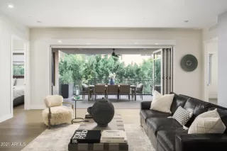 Photo #3: 6295632 Listing 