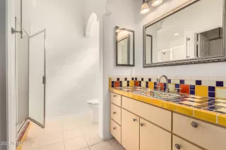 Photo #6: 6295639 Listing