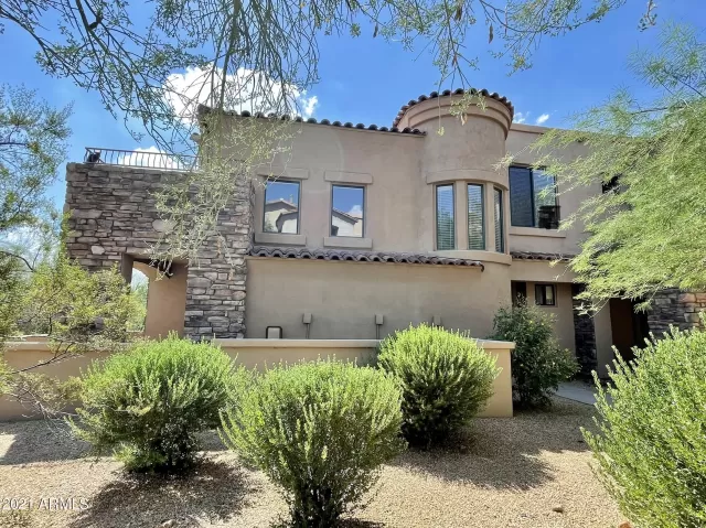 MLS: 6295852 Condo For Sale