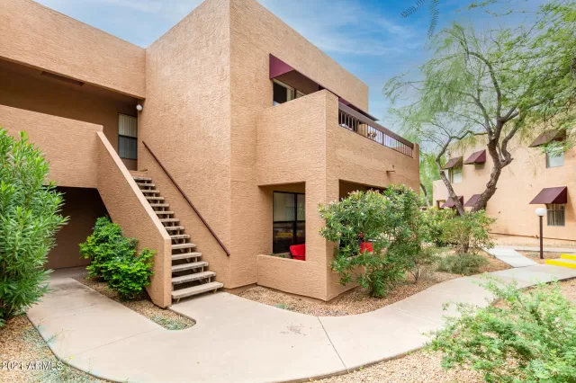 MLS: 6295893 Condo For Sale