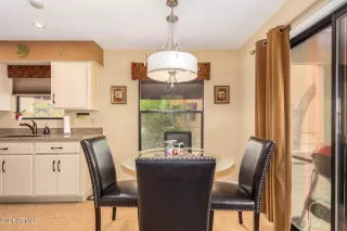 Photo #6: 6295893 Listing
