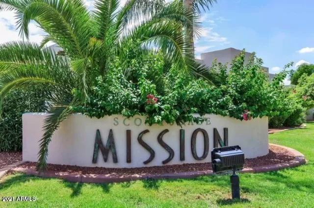 MLS: 6296023 Condo For Sale