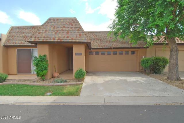 MLS: 6296046 Condo For Sale