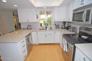 Photo #1: 6296046 Listing 