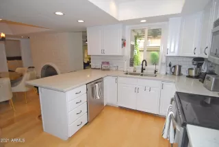 Photo #2: 6296046 Listing 