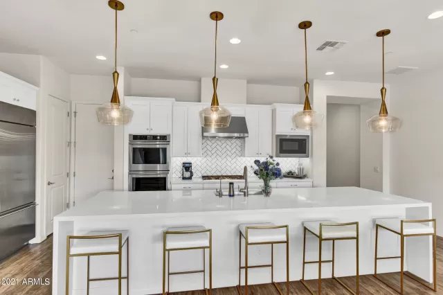 MLS: 6296444 Condo For Sale