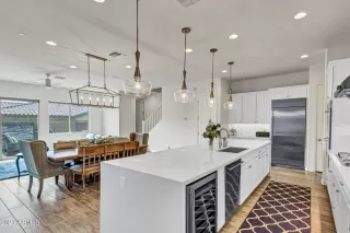 Photo #5: 6296444 Listing