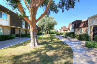 Photo #2: 6296613 Listing