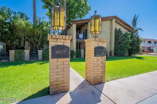 MLS: 6297246 Condo For Sale