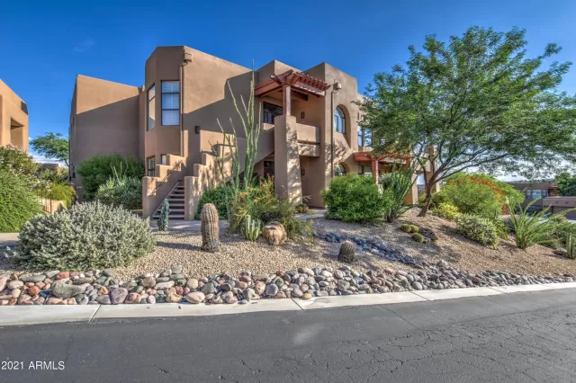 MLS: 6297367 Condo For Sale