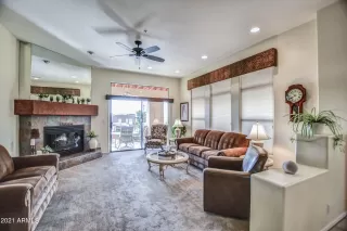 Photo #4: 6297367 Listing