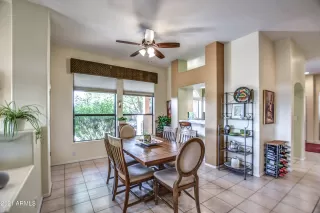 Photo #5: 6297367 Listing