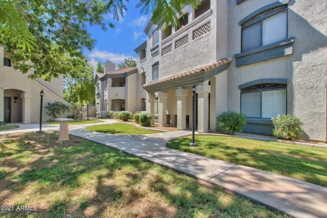 MLS: 6297432 Condo For Sale