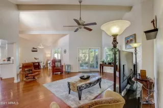 Photo #4: 6297497 Listing