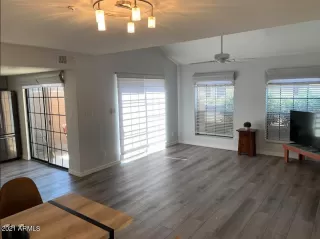 Photo #4: 6297523 Listing