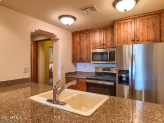 Photo #5: 6298387 Listing 