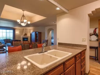 Photo #6: 6298387 Listing 