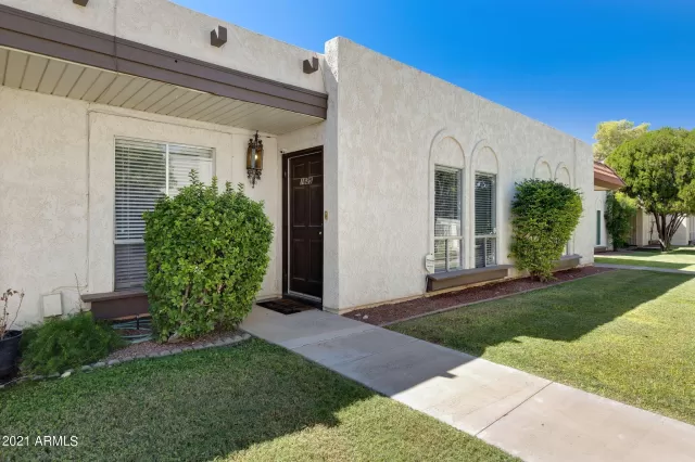 MLS: 6298574 Condo For Sale