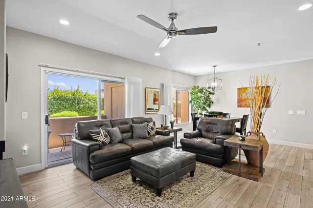 MLS: 6298646 Condo For Sale