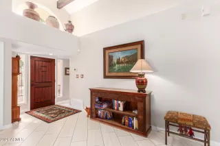 Photo #5: 6298686 Listing