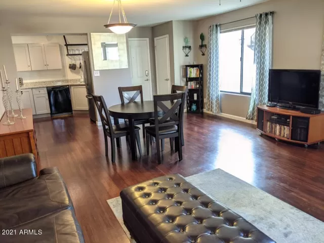 MLS: 6298894 Condo For Sale