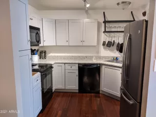 Photo #3: 6298894 Listing