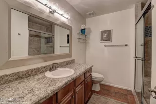 Photo #6: 6298894 Listing