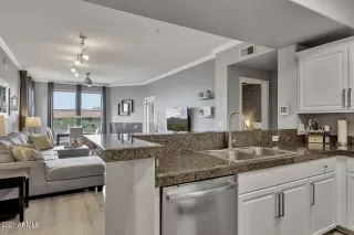 Photo #3: 6299069 Listing