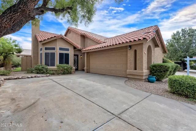 MLS: 6299108 Condo For Sale