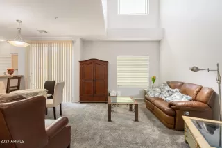 Photo #4: 6299175 Listing