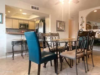 Photo #6: 6299396 Listing 