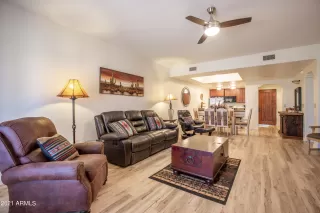 Photo #6: 6299450 Listing 