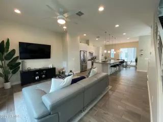 Photo #1: 6299458 Listing