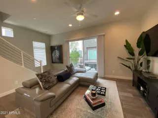 Photo #2: 6299458 Listing