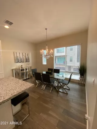 Photo #3: 6299458 Listing