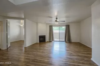 Photo #4: 6299499 Listing