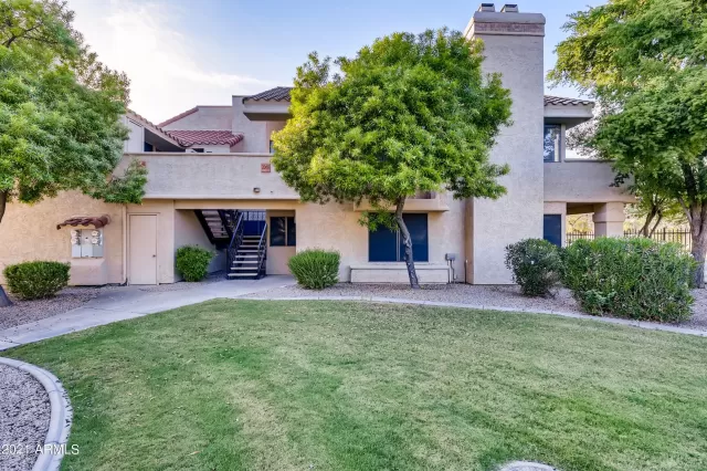 MLS: 6299553 Condo For Sale