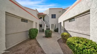 Photo #2: 6299897 Listing