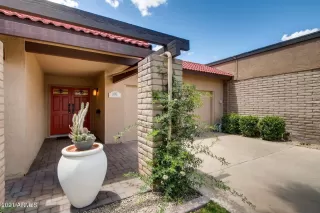 Photo #1: 6300111 Listing 