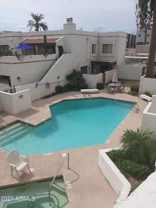 MLS: 6300119 Condo For Sale