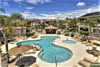 Photo #6: 6300124 Listing 