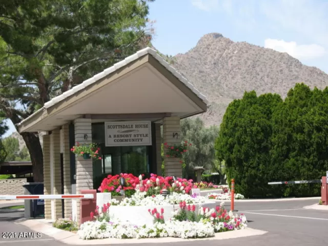 MLS: 6300464 Condo For Sale