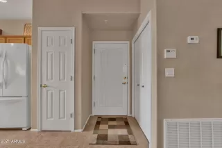 Photo #2: 6300783 Listing