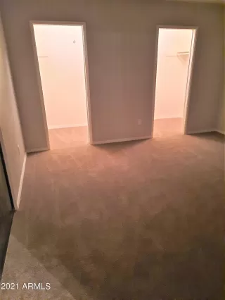 Photo #6: 6301008 Listing