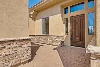 Photo #4: 6301045 Listing