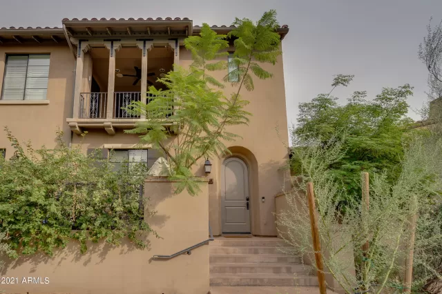 MLS: 6301157 Condo For Sale