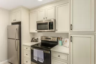 Photo #3: 6301262 Listing 