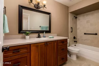 Photo #2: 6301278 Listing 