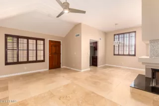 Photo #4: 6301333 Listing